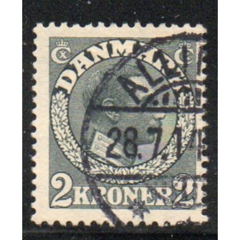 Denmark Sc 133 1913 2 kr  gray Christian X stamp  used