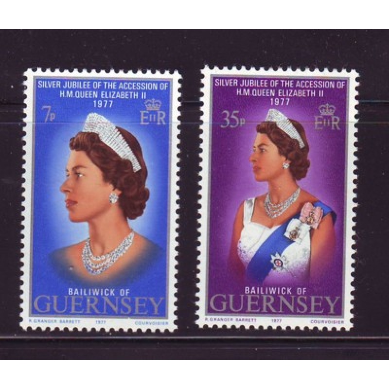 Guernsey Sc 145-146 1977 25th Anniversary Reign of QE II stamp set mint NH